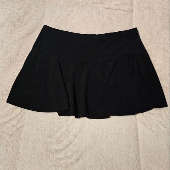 SWEET Spot Tennis: Ladies Black Tennis Skirt Size Medium 🎾 - Picture 2 of 3